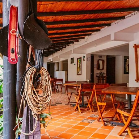 Hotel Casa Baquero El Cairo  Kültér fotó